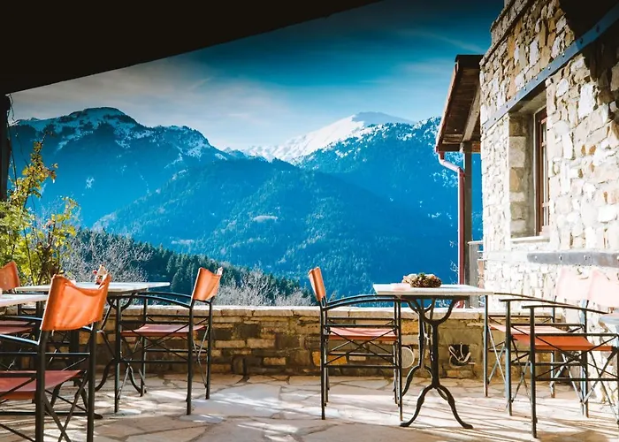 בית הארחה Evilion Traditional 3*