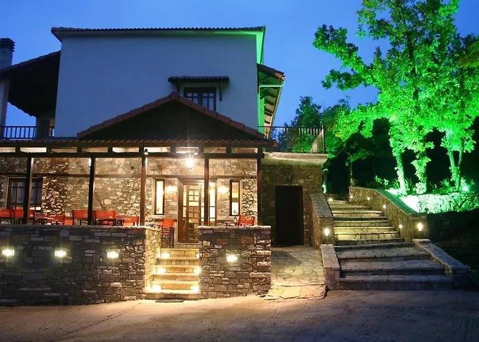 Evilion Traditional בית הארחה