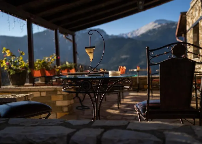 בית הארחה Evilion Traditional 3*